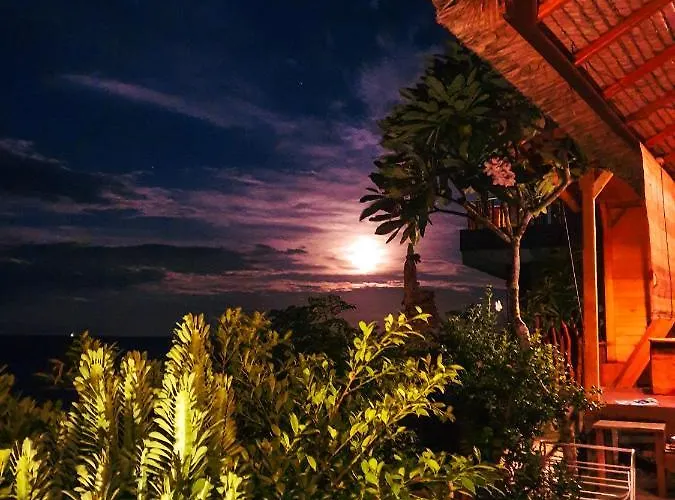 Malibu Huts