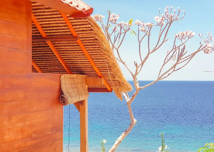 Malibu Huts 2* Semaya